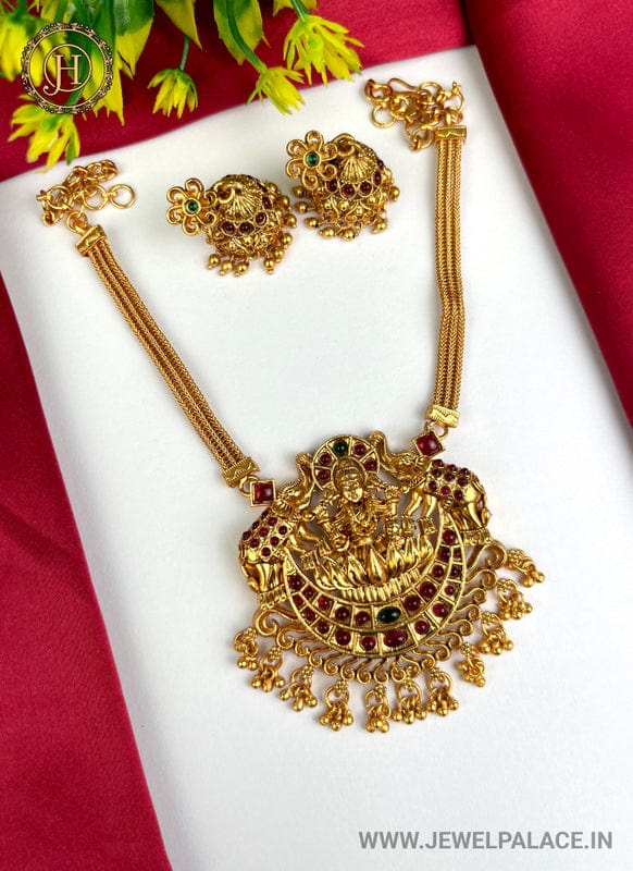 Gold antique online necklace