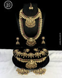 Latest Gold Plated Elegant South Indian Temple Design Bridal Jewellery Set JH3685